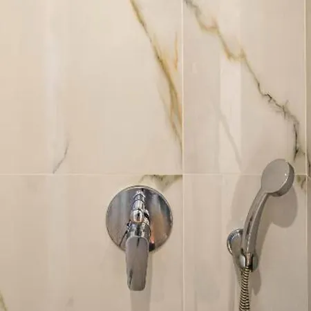 Manousis Apartahotel