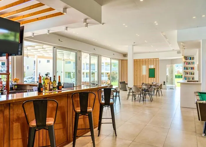 Apart Otel Manousis Tsilivi (Zakynthos)
