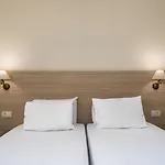 Aparthotel Manousis 3*