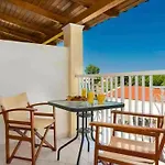 Aparthotel Manousis