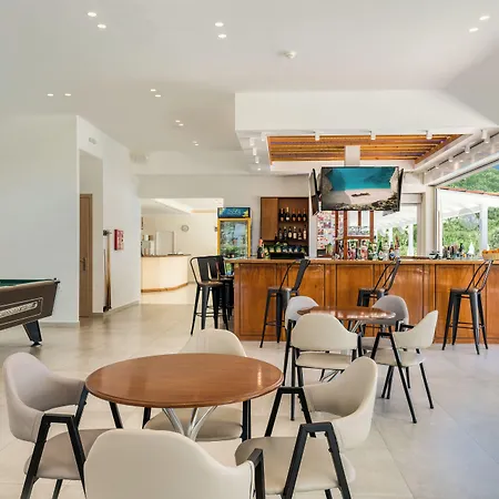 Manousis Tsilivi (Zakynthos)