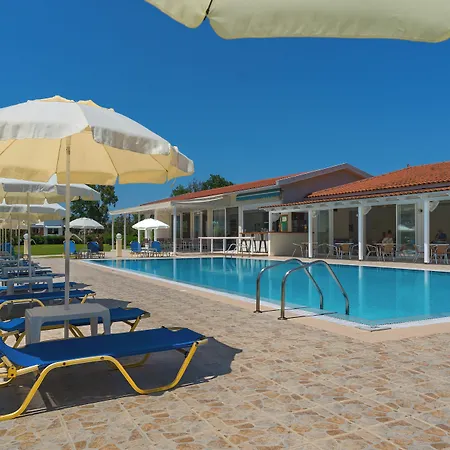 Aparthotel Manousis 3*