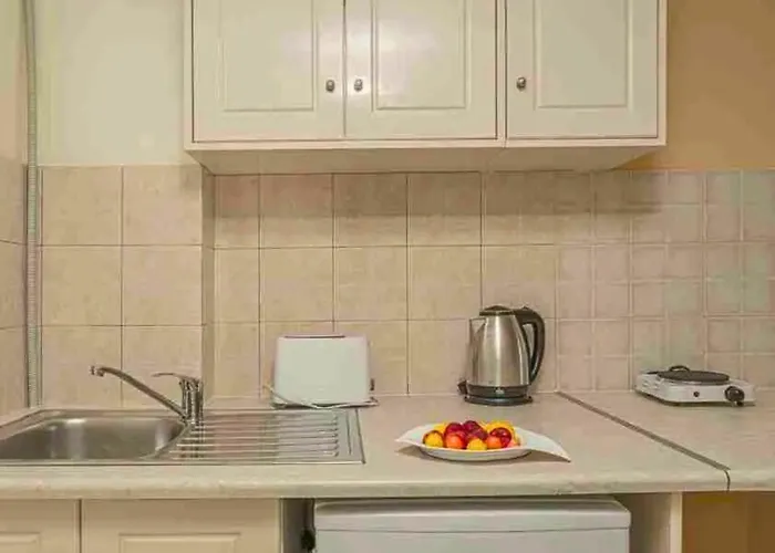 Aparthotel Manousis
