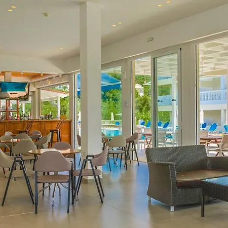 Manousis Apart Otel Tsilivi (Zakynthos)