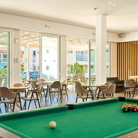 Manousis 3* Tsilivi (Zakynthos)