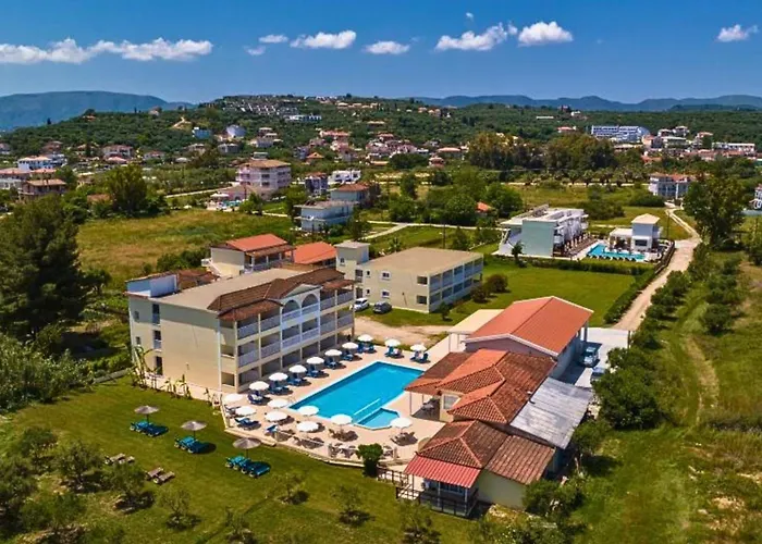 Manousis Aparthotel 3*